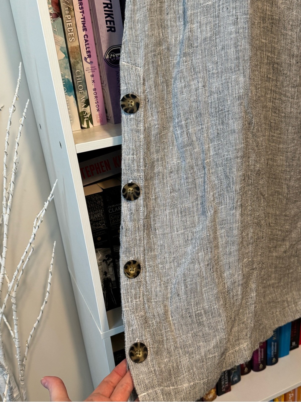 Tahari Light Gray Linen-Blend Midi Skirt with Side Buttons - Picture 4 of 7